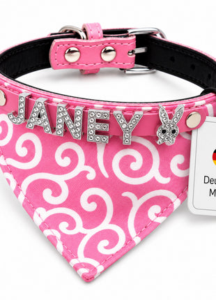 Personalized dog bandana and genuine leather dog collar. Decorated with sparkling rhinestone letters.