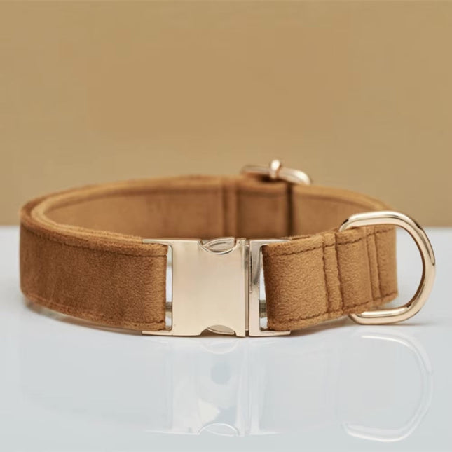 Personalisiertes Samt Hundehalsband "Emilia" mit Gravur – Verstellbar & Elegant