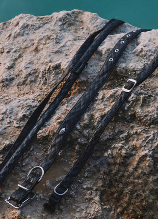 Halsband Schwarz Aus Nylon Längenverstellbar Im Rautendesign