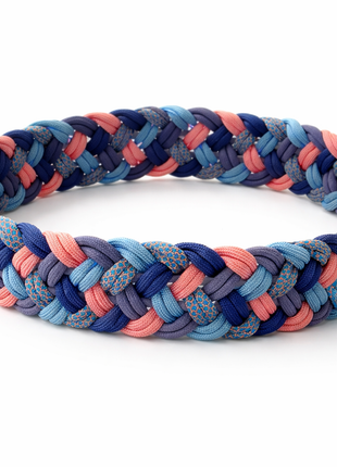 Handgemachtes Paracord-Hundehalsband Bubblegum