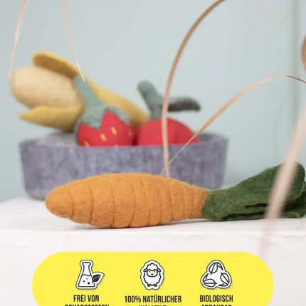 BUDDY. Hundespielzeug aus Wollfilz "Karotte"