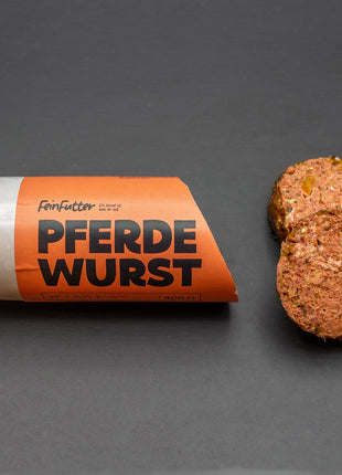 Pferd mit Apfel und Karotte (400g)