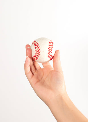 BUDDY. Hundespielzeug aus Schafwolle "Baseball"