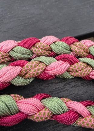 Hundeleine „Rose Sage“ – handgemacht, 2m verstellbar & besonders stabil