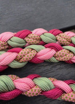Hundeleine „Rose Sage“ – handgemacht, 2m verstellbar & besonders stabil